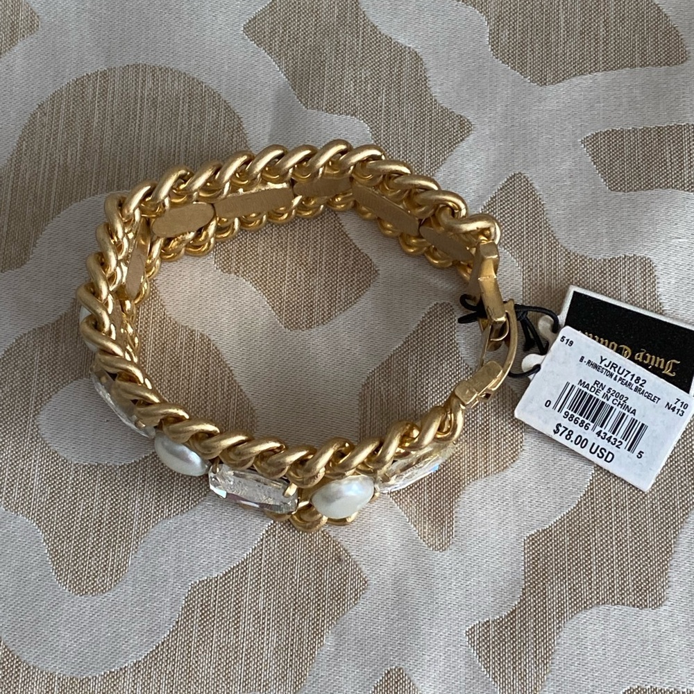 NWT JUICY COUTURE PEARL RHINESTONE CLASP BRACELET